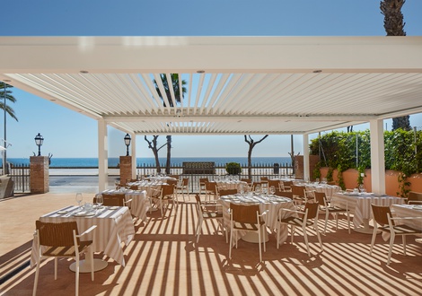 Terraza restaurante vista mar Hotel Casa Vilella Sitges